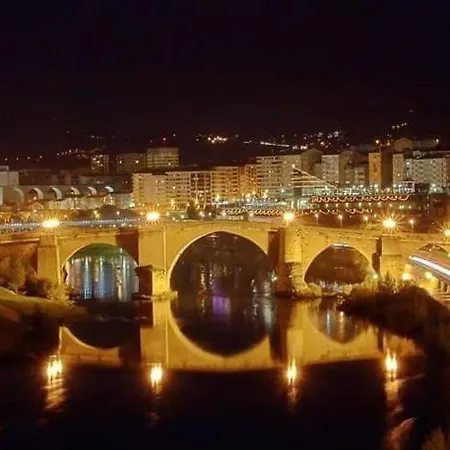 Castelodobispo - Ourense * Собрадо-дель-Обиспо